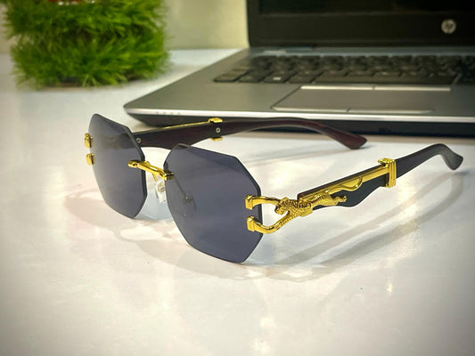 Shadow Clutch – Ebony Gold Edition